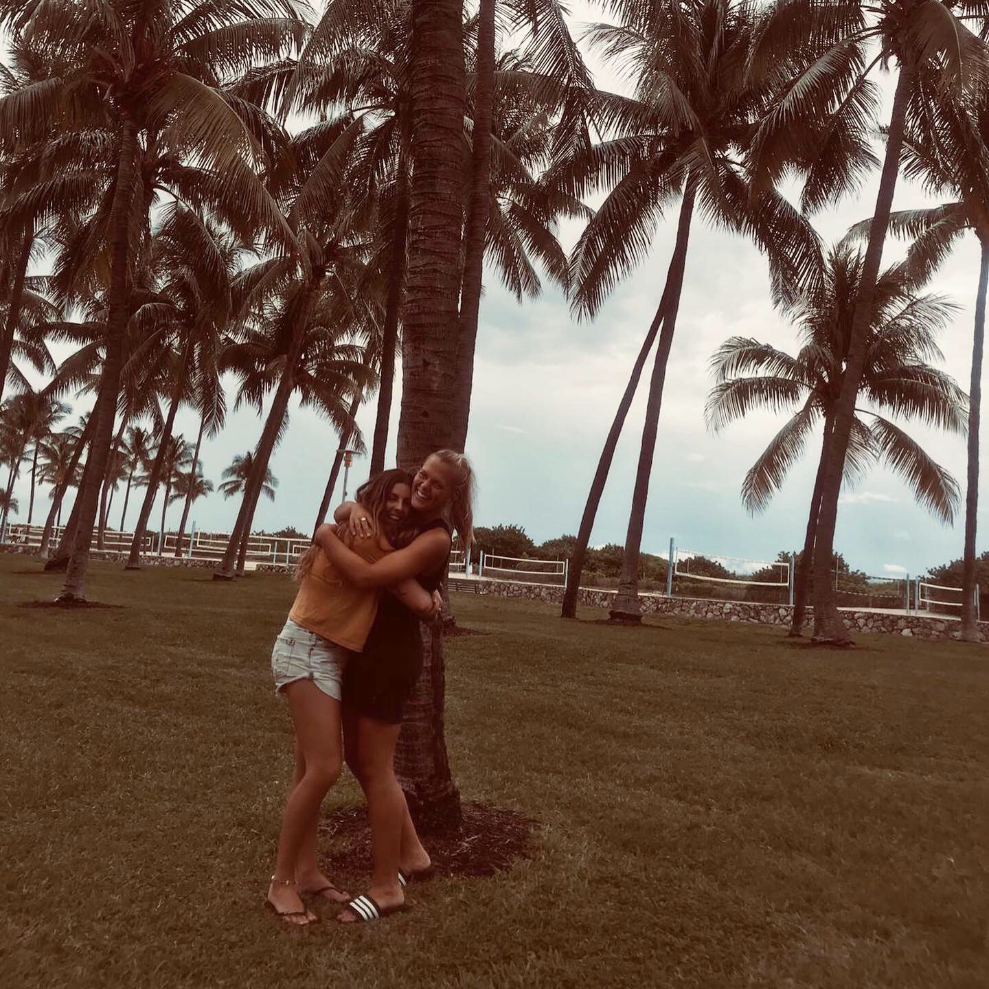 1467A63C-488F-4DE1-A30C-8E3AE418BE31